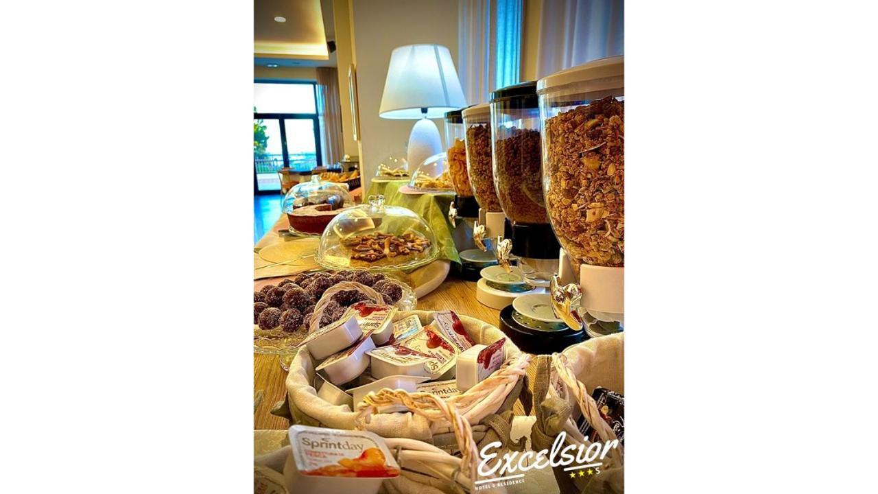 Hotel Excelsior Montesilvano Ngoại thất bức ảnh