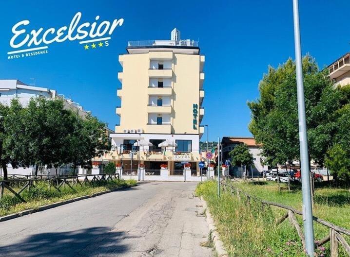 Hotel Excelsior Montesilvano Ngoại thất bức ảnh