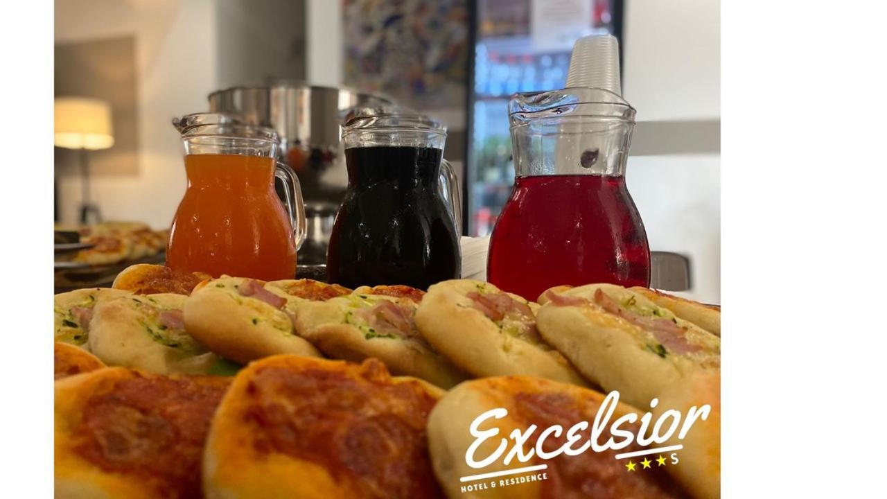 Hotel Excelsior Montesilvano Ngoại thất bức ảnh